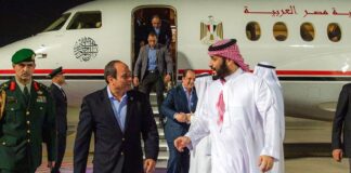 وول ستريت جورنال: خفض جديد للجنيه.. أبرز شروط الخليج لمساعدة مصر