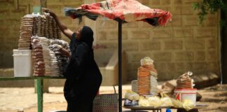 عودة الدراسة.. أزمة تواجه ألاف الأسر السودانية النازحة إلى مصر