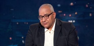 أهذا هو الفن فعلًا؟ بيومي فؤاد