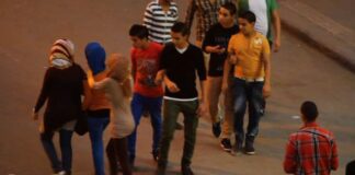 الستر للرجالة.. كيف يتعامل المجتمع مع المتحرشين؟