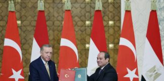 ما يقرأ في زيارة أردوغان.. لمصر وتركيا وغزة السيسي وأردوغان في القاهرة