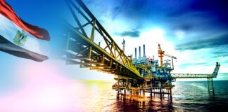 قطر والإمارات تتنافسان على امتيازات حقول النفط المصرية