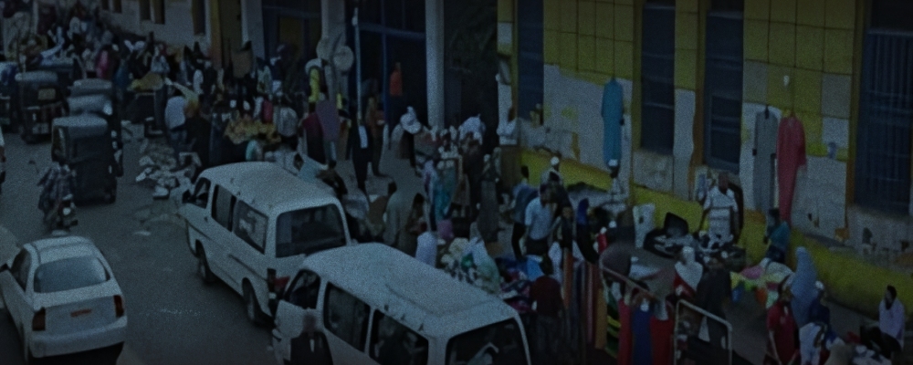تجارة الرصيف في مصر تبقى مهددة بهجمات موظفي الحي (وكالات)