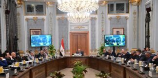 "ما سبب الاستعجال؟".. غضب في "عبد الخالق ثروت" بسبب "قانون الإجراءات الجنائية" جانب من اجتماع سابق في مجلس النواب - مواقع التواصل الاجتماعي