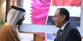 نشرة من الشارع: صفقة قطرية بالساحل.. أزمة حديد عز.. تطورات طرح المصرف المتحد رئيس الوزراء المصري ونظيره القطري (وكالات)