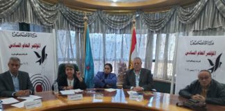 على هامش المؤتمر السادس.. مختصون يقدمون روشتة لإصلاح الصحافة منصة الجلسة