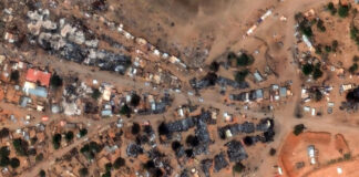 مذبحة زمزم والفاشر.. منعرج خطير في حرب السودان تظهر هذه الصورة المجاملة من Maxar Technologies أضرارا جسيمة عند مدخل مخيم زمزم بالقرب من عاصمة شمال دارفور المحاصرة الفاشر في 13 فبراير 2025. © وكالة الصحافة الفرنسية عبر Maxar Technologies