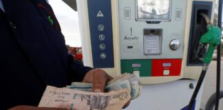 نشرة من الشارع: الحكومة ترفع أسعار الوقود وتضع سيناريوهات الحرب التجارية.. "المالية" تلجأ للصكوك.. الكهرباء تحسم مصير "أحمال الصيف"