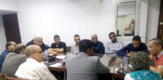العمال في أسبوع: الموت يحصد أرواح العمالة الزراعية.. والجدل يلاحق اقرار قانون العمل الجديد دار الخدمات النقابية والعمالية تمسكت برفضها لقانون العمل الجديد فيما دعمته منظمة العمل الدولية- والصورة لاجتماع عمالي بالدار - فيس بوك